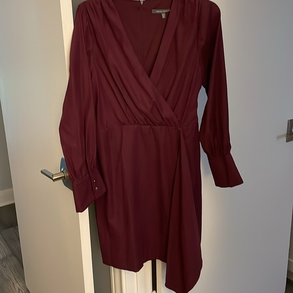 Dress - Picture 3 of 5